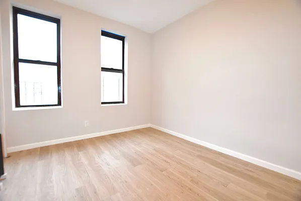 Rented by Bold Marketing | media 9