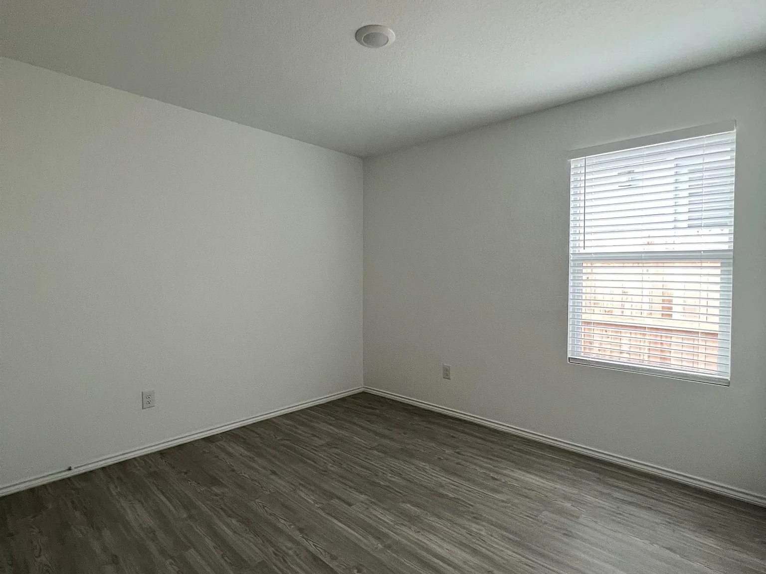 5307 Devils Ridge Converse, Tx. 78109 - — Photo 4