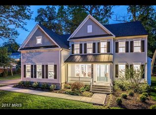 9819 Maury Rd, Fairfax, VA 22032