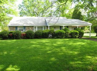 1544 Garden Rd, Lansdale, PA 19446