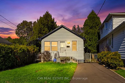 86 Adair Ave S Photo 1