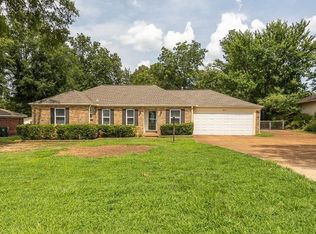 3620 Oak Rd, Memphis, TN 38135