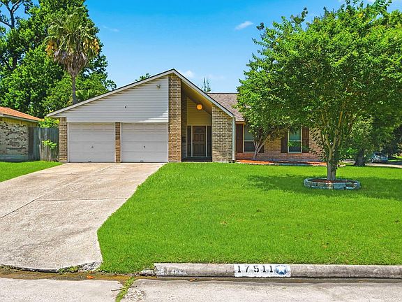 3rd image of 17511 Favor Bend Ct