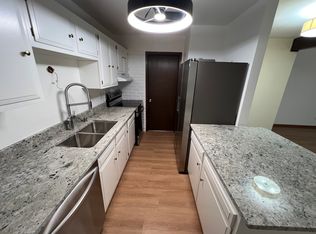 W169N11592 Biscayne Dr #7, Germantown, WI 53022