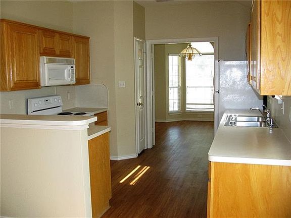 5th image of 1216 Denise Ct