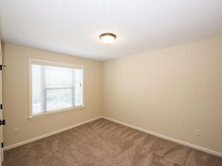 1177 Weatherford St — Photo 12