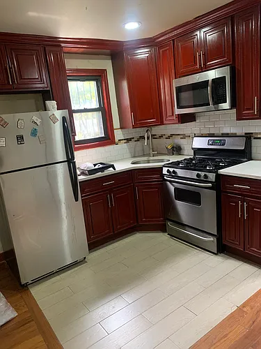 626 Pine St #1 Photo 1