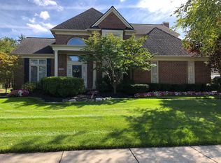 45409 Addington Ln, Novi, MI 48374