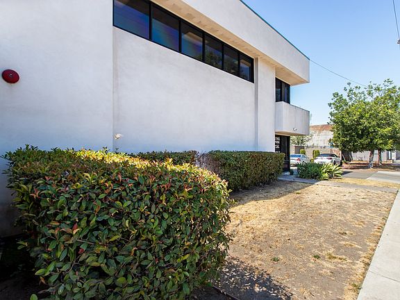 5th image of 150 E Pomona Ave #A