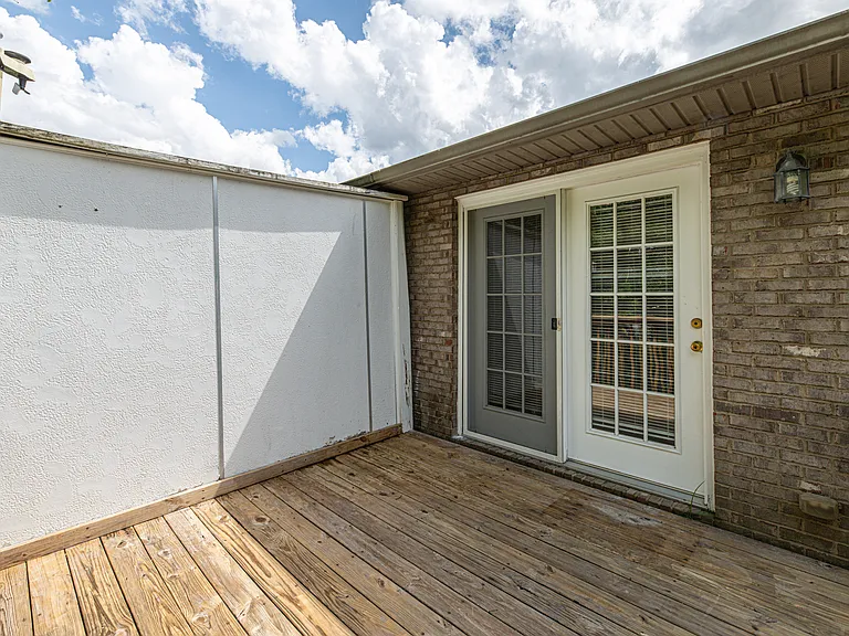 906 Mercer Dr #1 — Photo 22