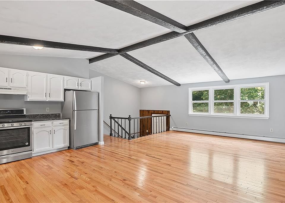 335 Natick Ave, Warwick, RI 02886 Zillow