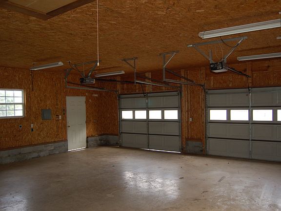 5th image of 3525 Brookfield Ln