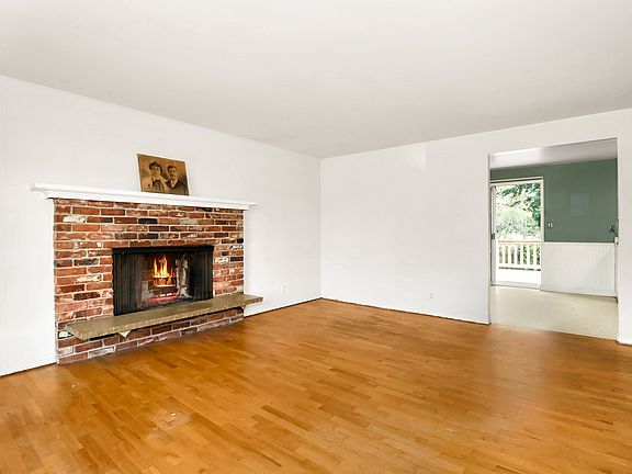 5th image of 12804 NE 102nd Pl
