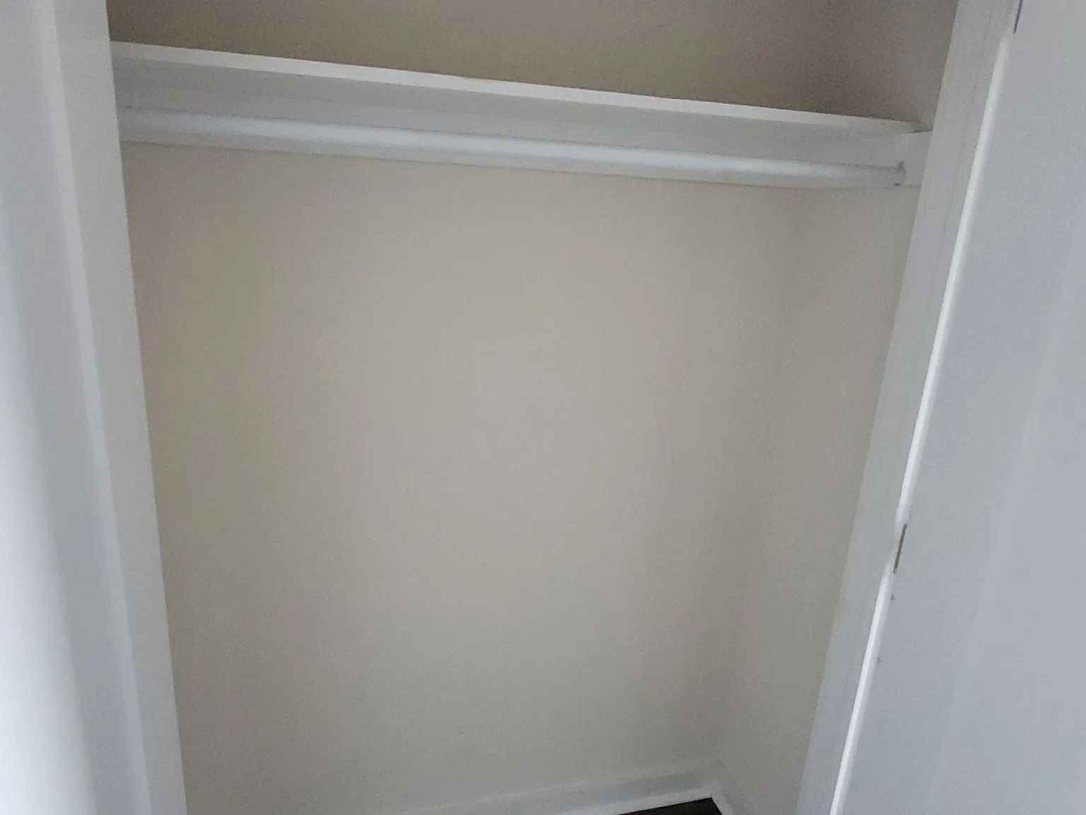1 bed, 700 sqft, $1,525 — Photo 3