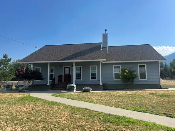 153 Church St, Etna, CA 96027