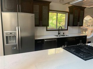 4053 Spalding Holw, Norcross, GA 30092