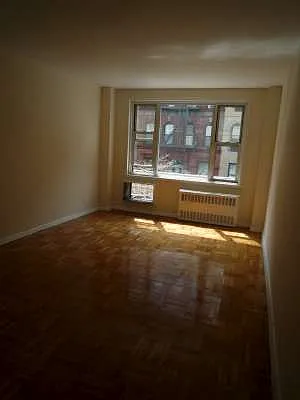 Rented by New York City Apartments | media 7