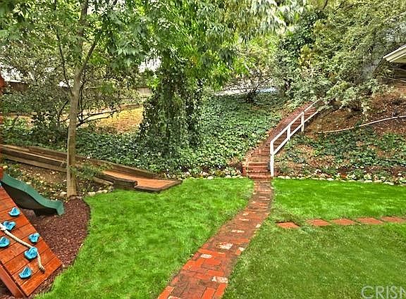 3rd image of 11725 Laurelcrest Dr
