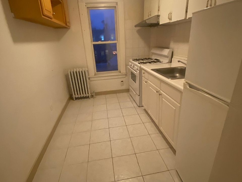 2nd image of 8000 89th Ave #2