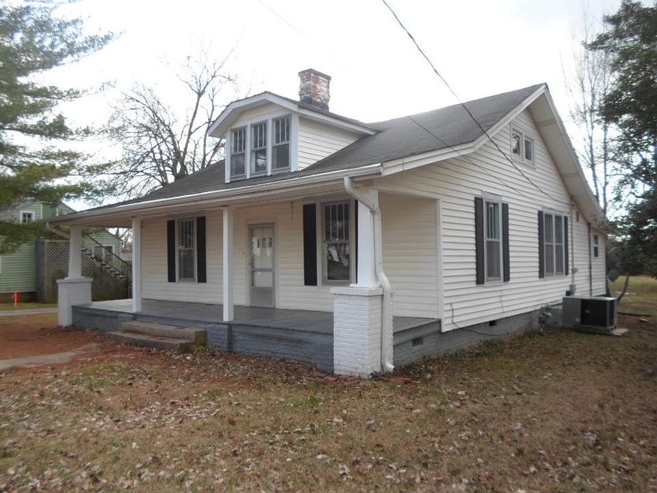 1st image of 602 S Brittain St