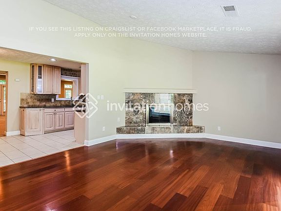 5th image of 4386 Springfield Dr