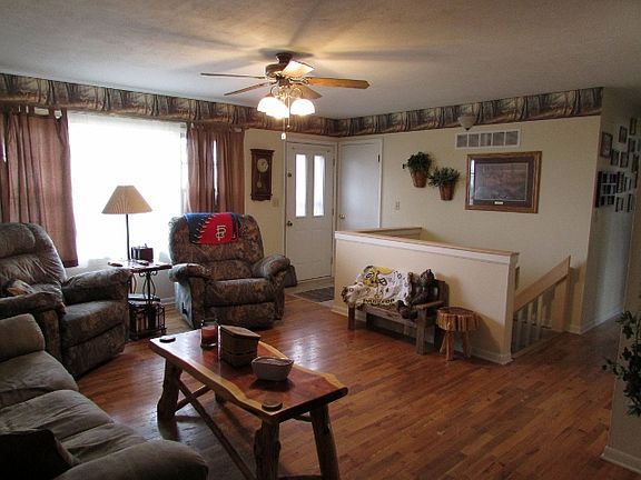 Living Room with hardwood
