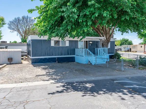 12846 W Lacey Boulevard Spc. 33, Hanford, CA 93230