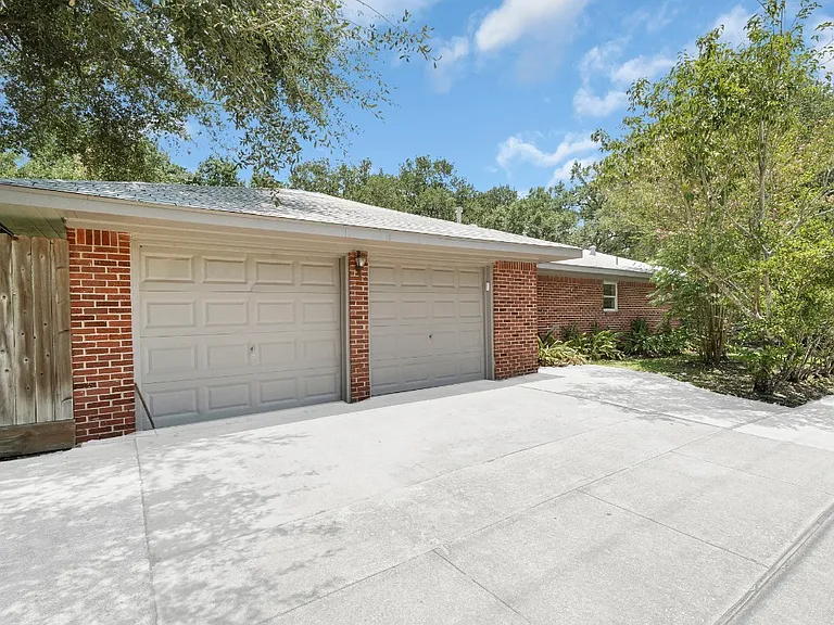 The two car garage can be accessed from Ranwick Road