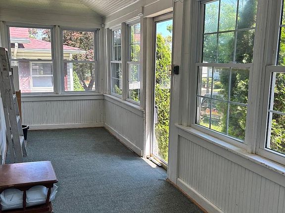 2nd image of 523 Oley St