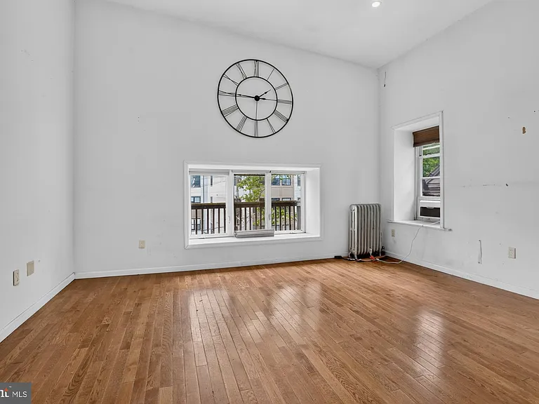 4011 Pine St — Photo 30