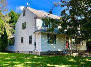 370 S Main St, West Hartford, CT 06107