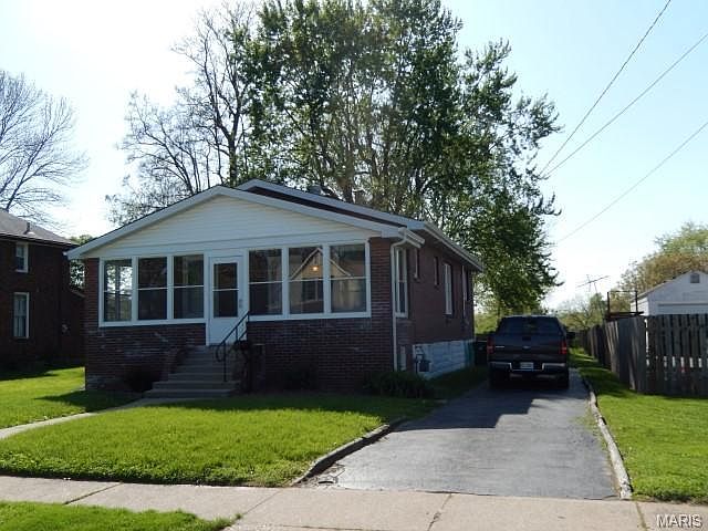 1st image of 3319 Marshall Ave