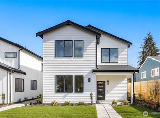 8126 17th Ave SW, Seattle, WA 98106