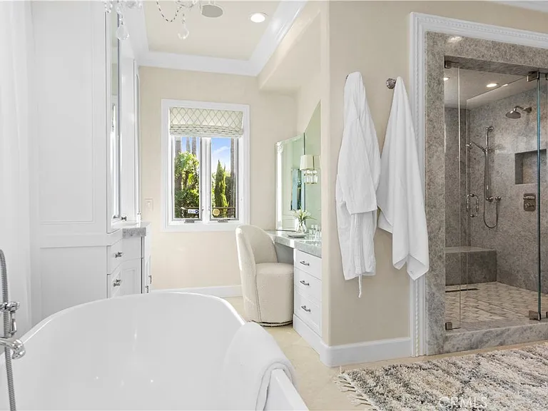96 Ritz Cove Dr — Photo 18