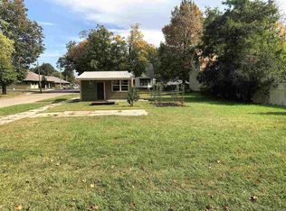 413 & 415 W 7th St, Rochester, IN 46975