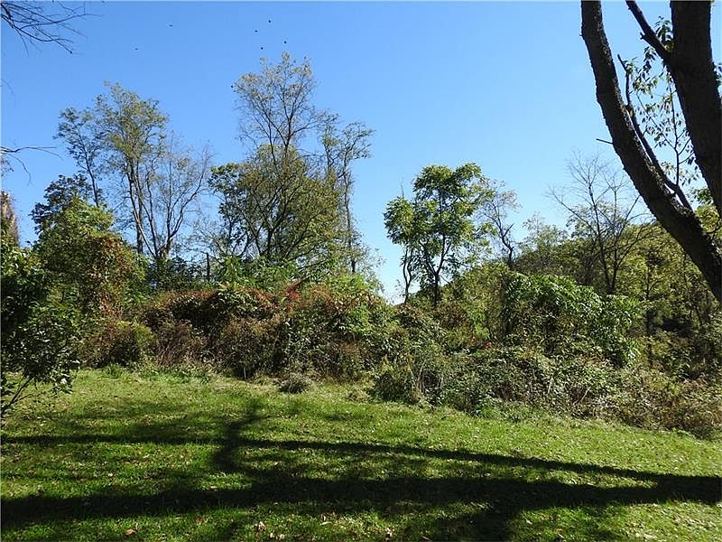 2nd image of 1580 State Route 519