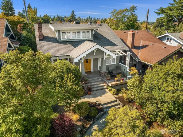 5641 12th Avenue NE, Seattle, WA 98105