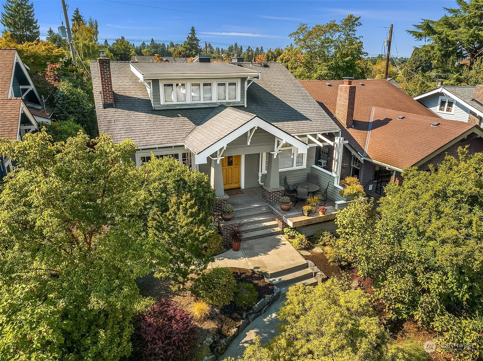 5641 12th Avenue NE photo 1