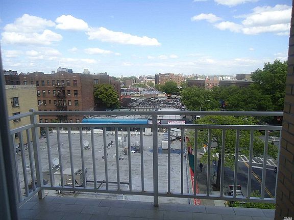 3rd image of 93-01 37th Ave #4F
