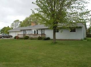 10049 Newcomb Ave NW, South Haven, MN 55382