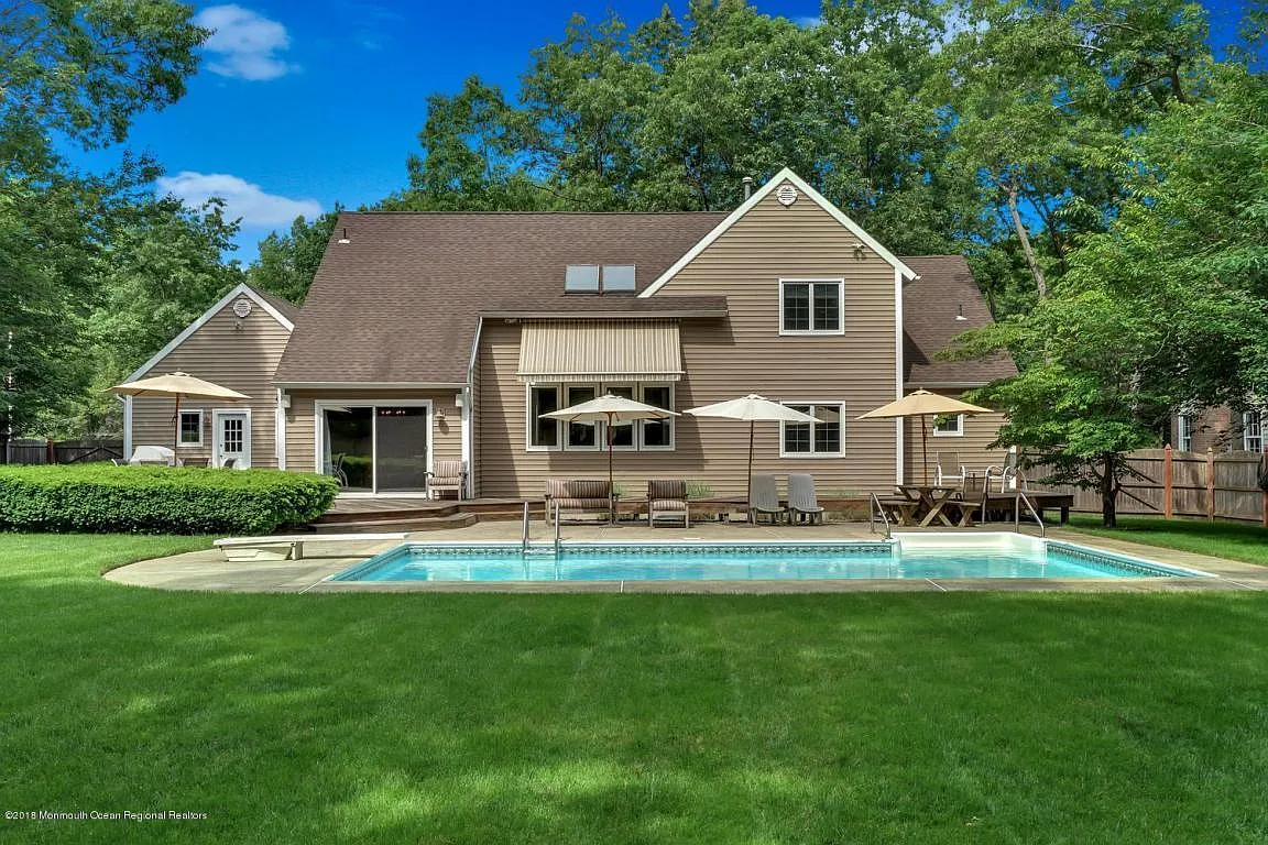 208 Rivers Edge Ln photo 1