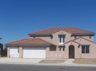 296 S Blosser Ave, Fresno, CA 93706