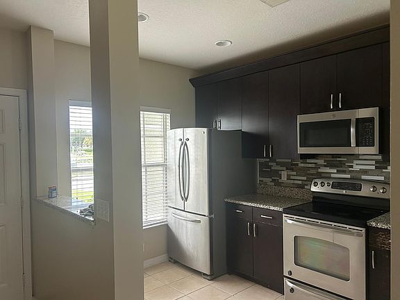 2nd image of 9301 Jasmine Flower Ln #188