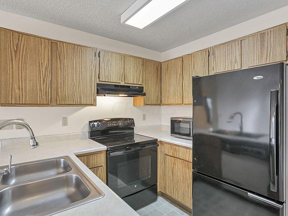 5th image of 1684 Scioto Way