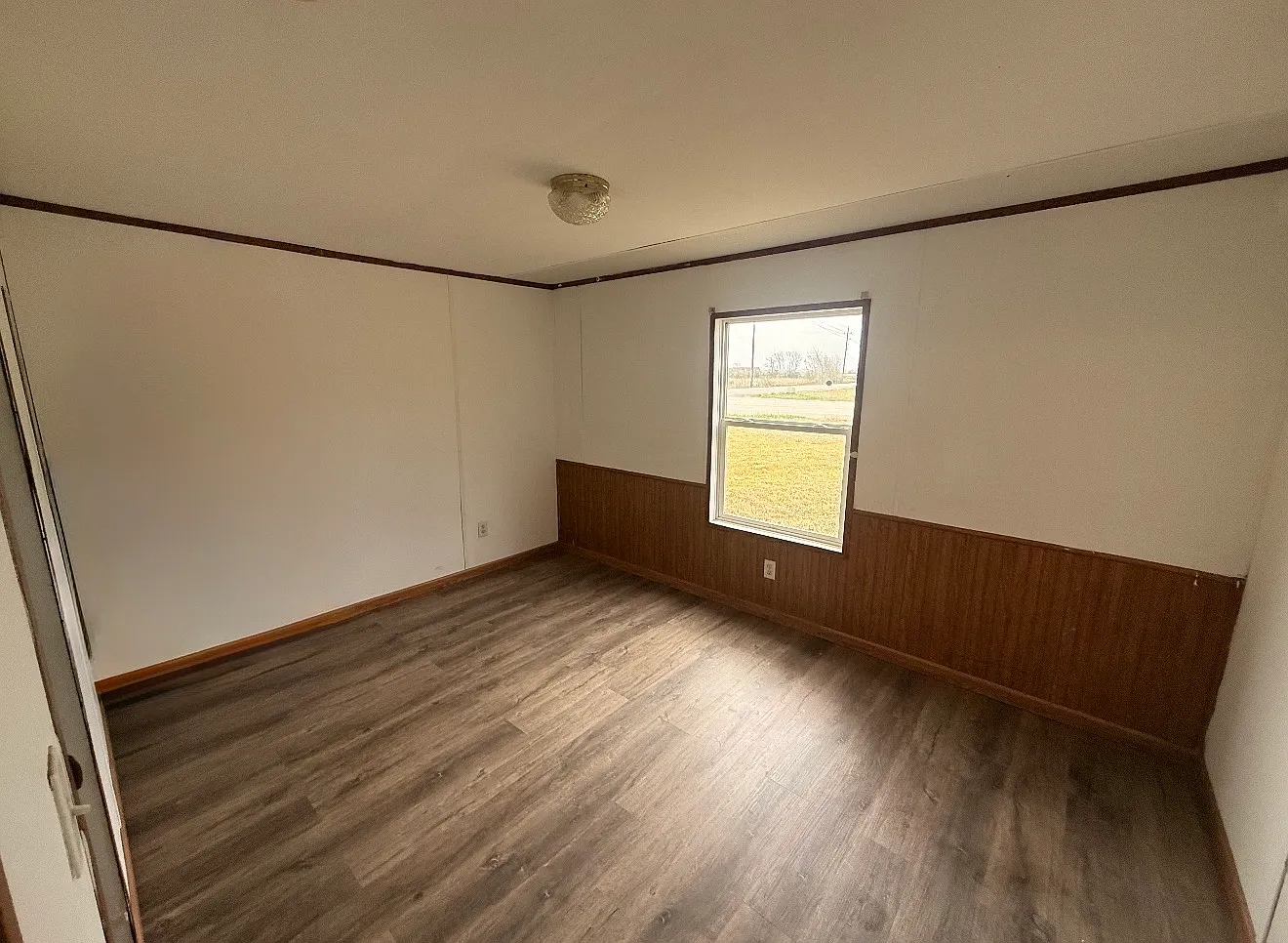 3 bed, 1064 sqft, $1,150 — Photo 3