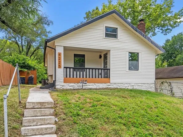 4225 E 60th Ter, Kansas City, MO 64130