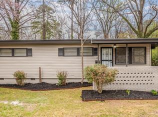 22 Lamont Dr, Little Rock, AR 72209