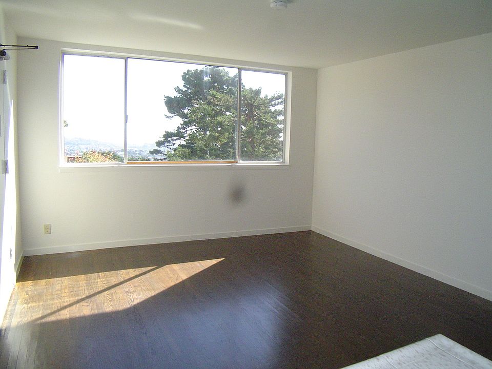 1st image of 981 Elizabeth St APT 4