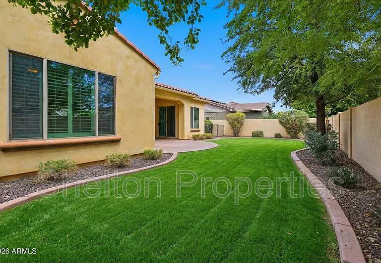 20441 W Hamilton St — Photo 42