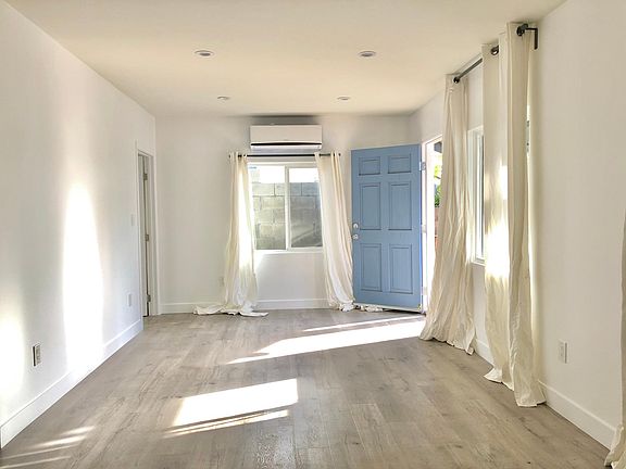 5th image of 629 Romulo St #629